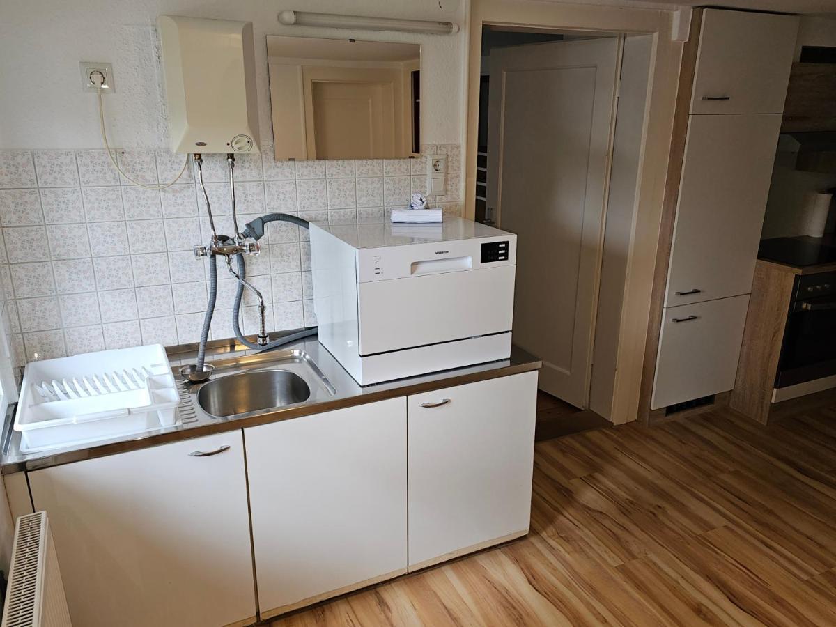 B76, Lauterach, Vorarlberg Apartments Екстериор снимка