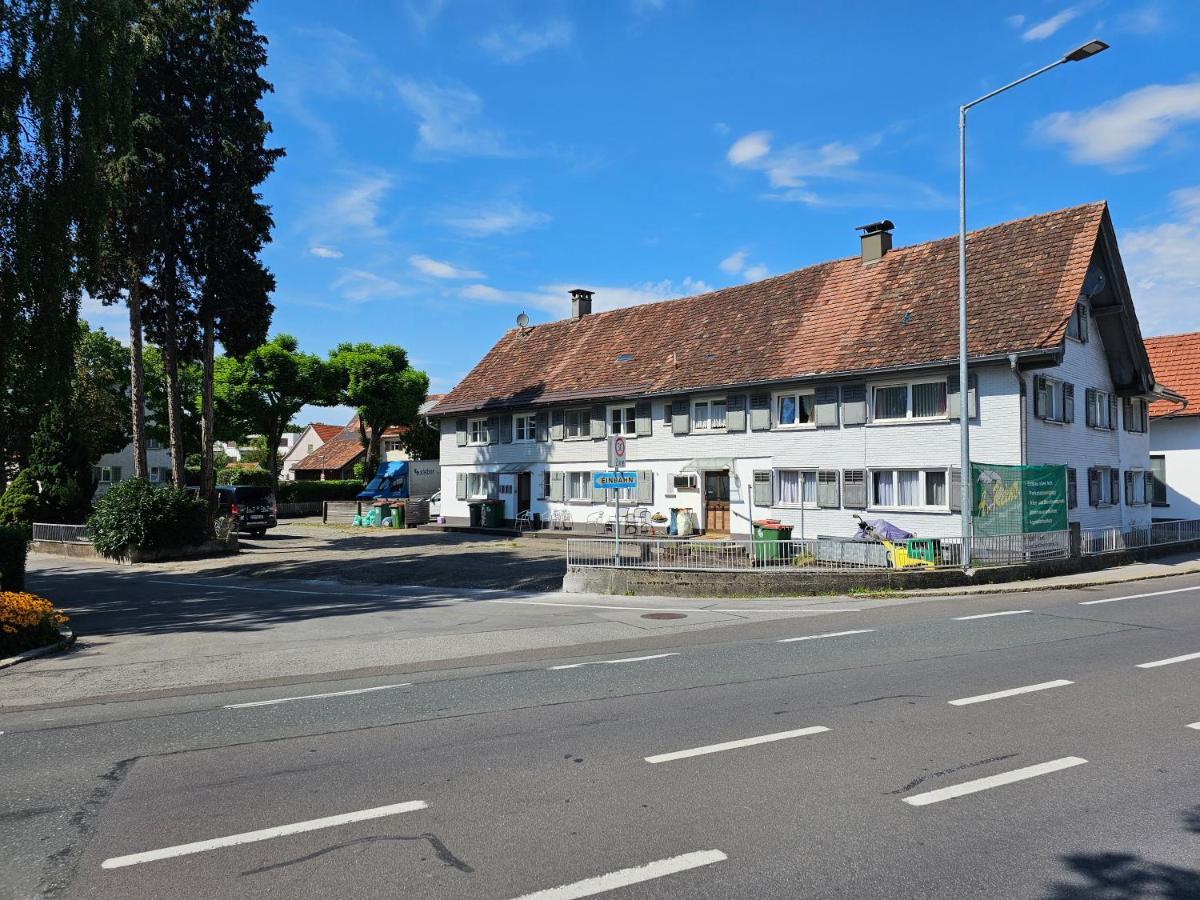 B76, Lauterach, Vorarlberg Apartments Екстериор снимка