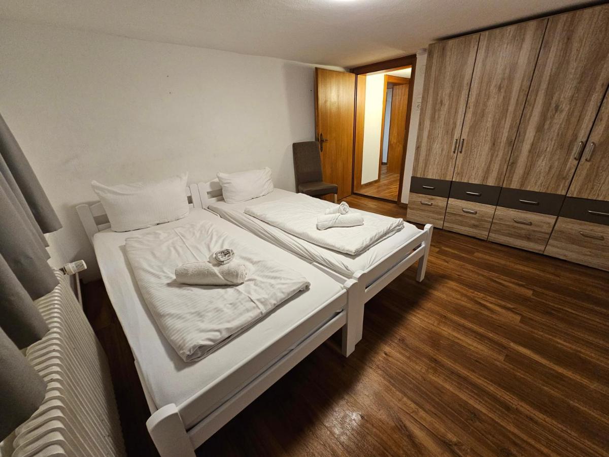 B76, Lauterach, Vorarlberg Apartments Екстериор снимка